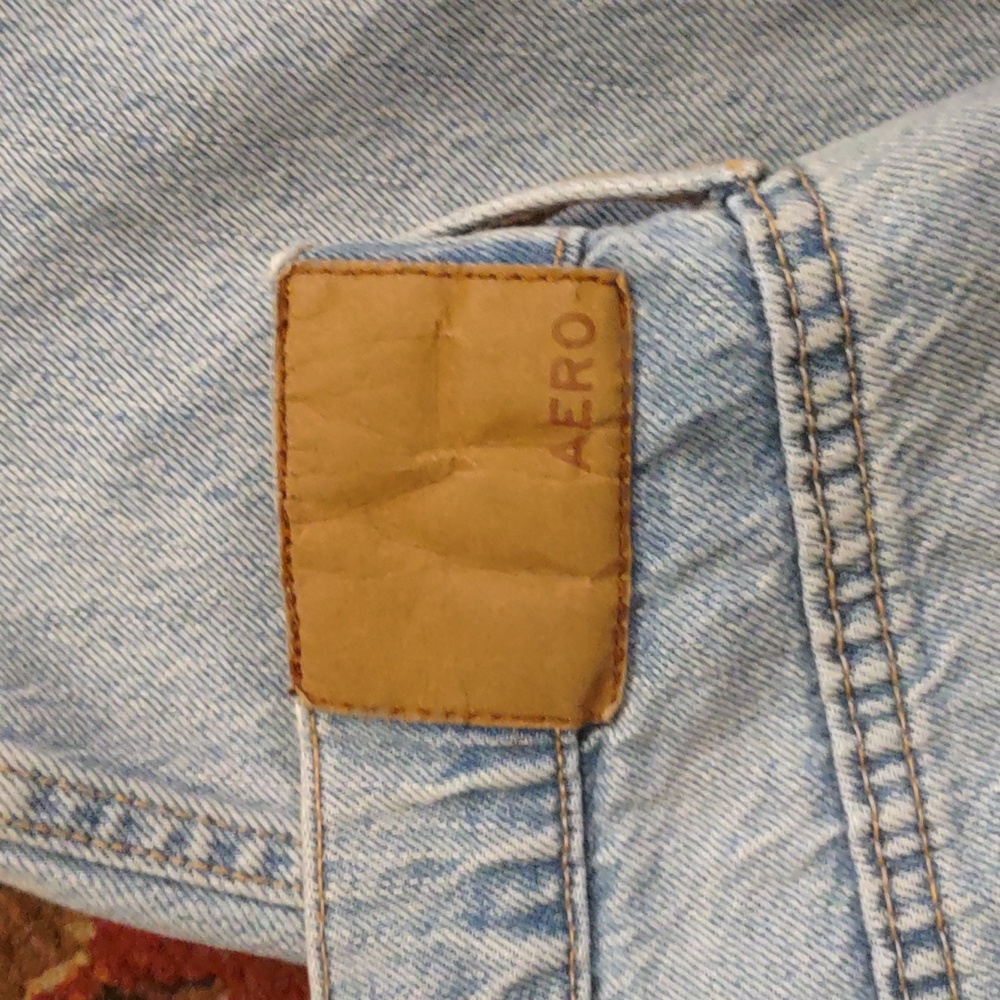 Light Blue Aeropostale Mom Jeans - Picture 10 of 10